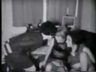 משובח - 1960s - קינקי les