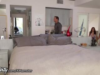 Maddy Oreilly Gives Sister in Law Squirting Lesson: adult clip 79 | xHamster