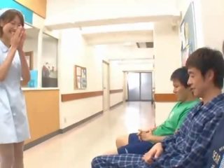 Sleaze aziatisch verpleegster bjing 3 yonkers in de ziekenhuis