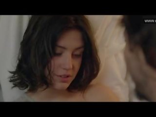 Adele exarchopoulos - ללא חולצה xxx סרט הקלעים - eperdument (2016)