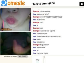 Nalgona y Tetona en Omegle